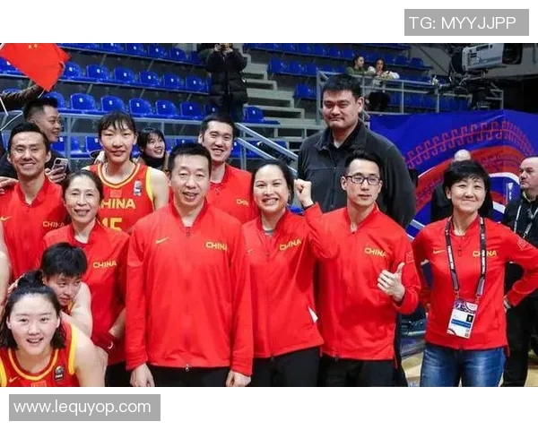 女篮传奇姚明与她的篮球情缘背后的故事与梦想 女篮传奇姚明与她的篮球情缘背后的故事与梦想