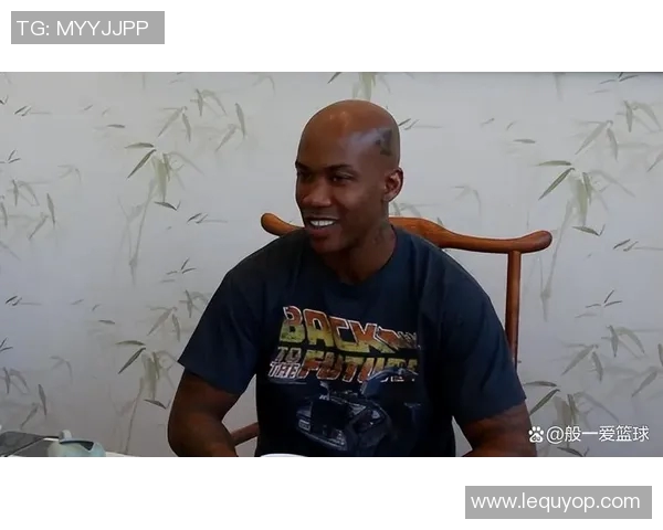 马布里与姚明的精彩对决变向瞬间回顾与篮球技巧解析