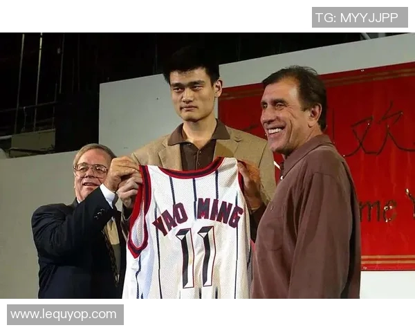 姚明首次20分之夜回顾：传奇巨星的崛起与篮球梦想的启航