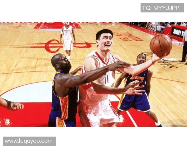 姚明在NBA的辉煌历程与历史地位深度解析与回顾