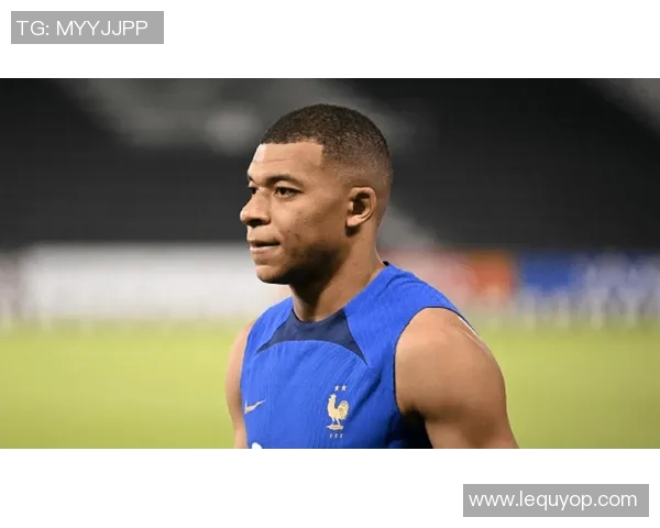 法国足球界的帅气明星盘点与他们的辉煌成就解析